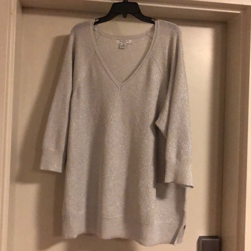 COPY - Cute V neck sweater